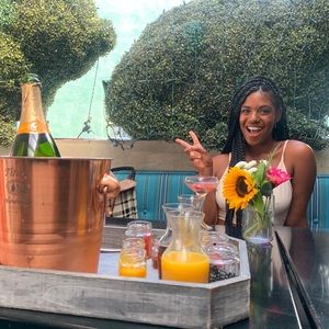 Meet your Posher, Allene